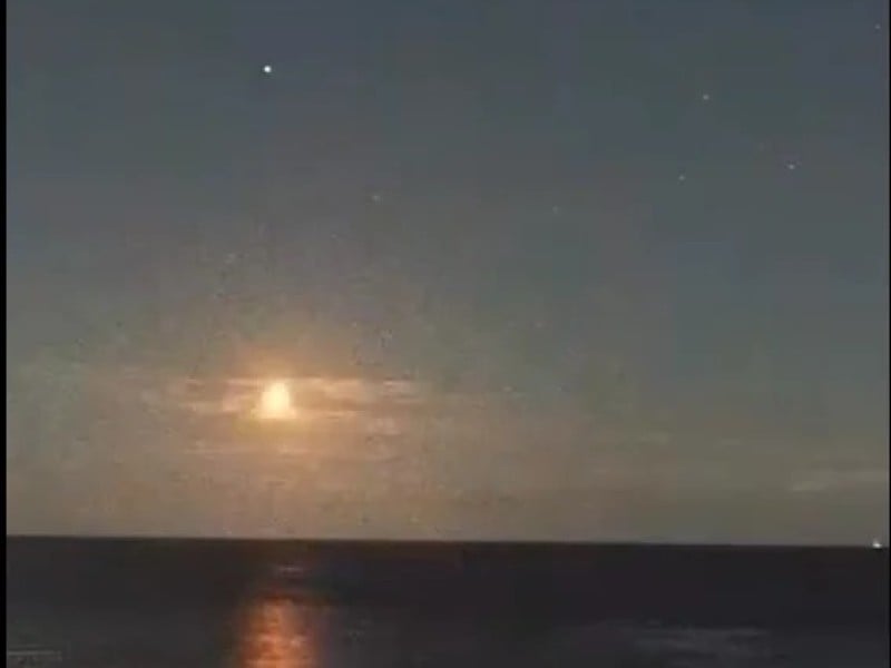 台東外海「隕石墜落」引熱議　查證應為中國長征七號甲火箭發射殘骸